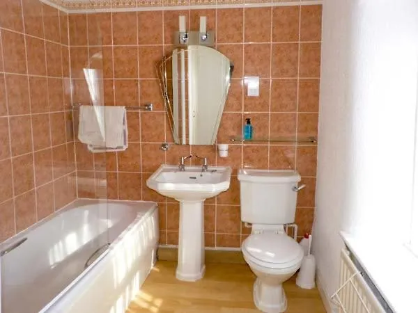 Locks بيت للعطل *